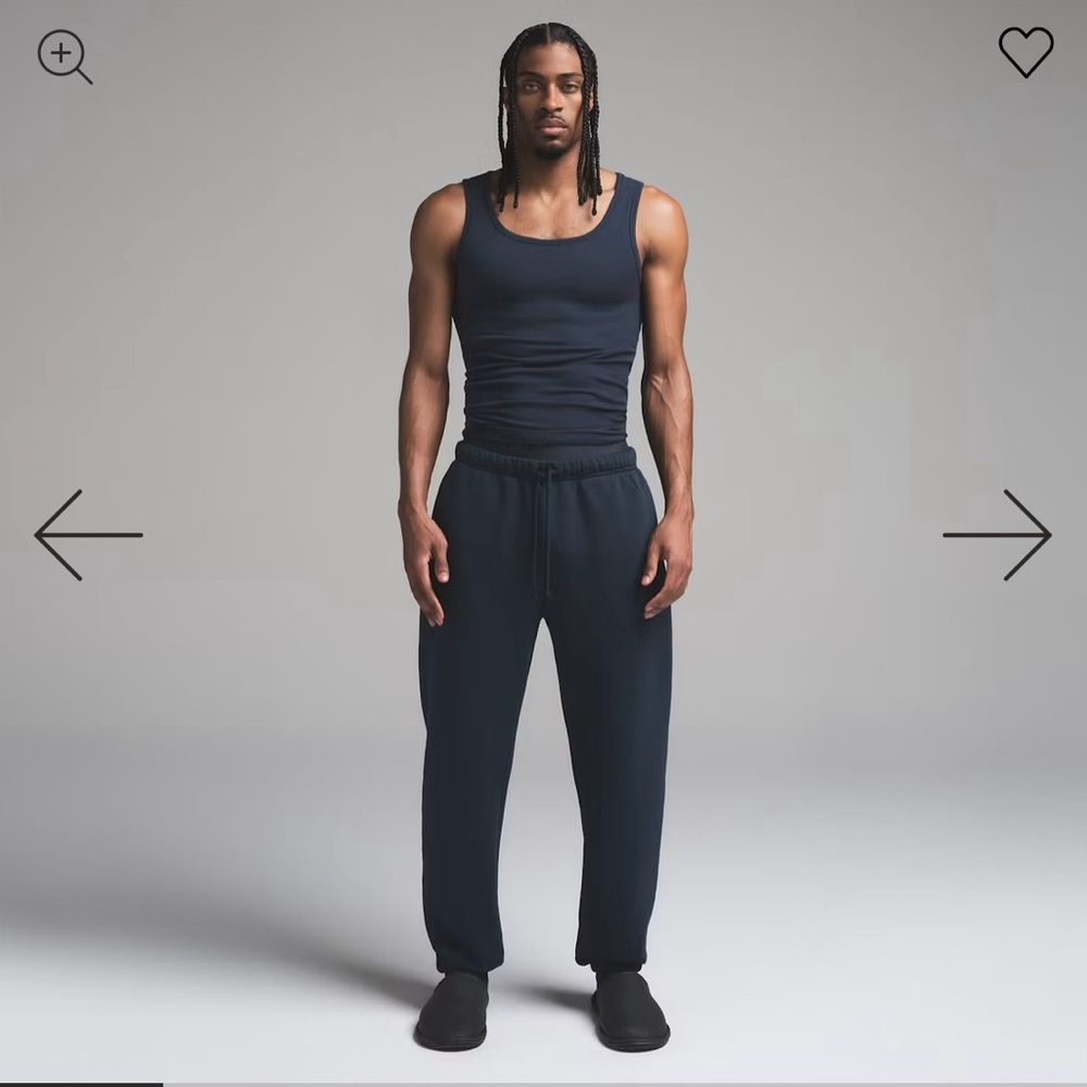 SKIMS Men’s Relaxed Jogger Sweatpants